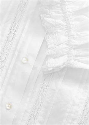 Magnolia short sleeve bluse Optic White Skall Studio 